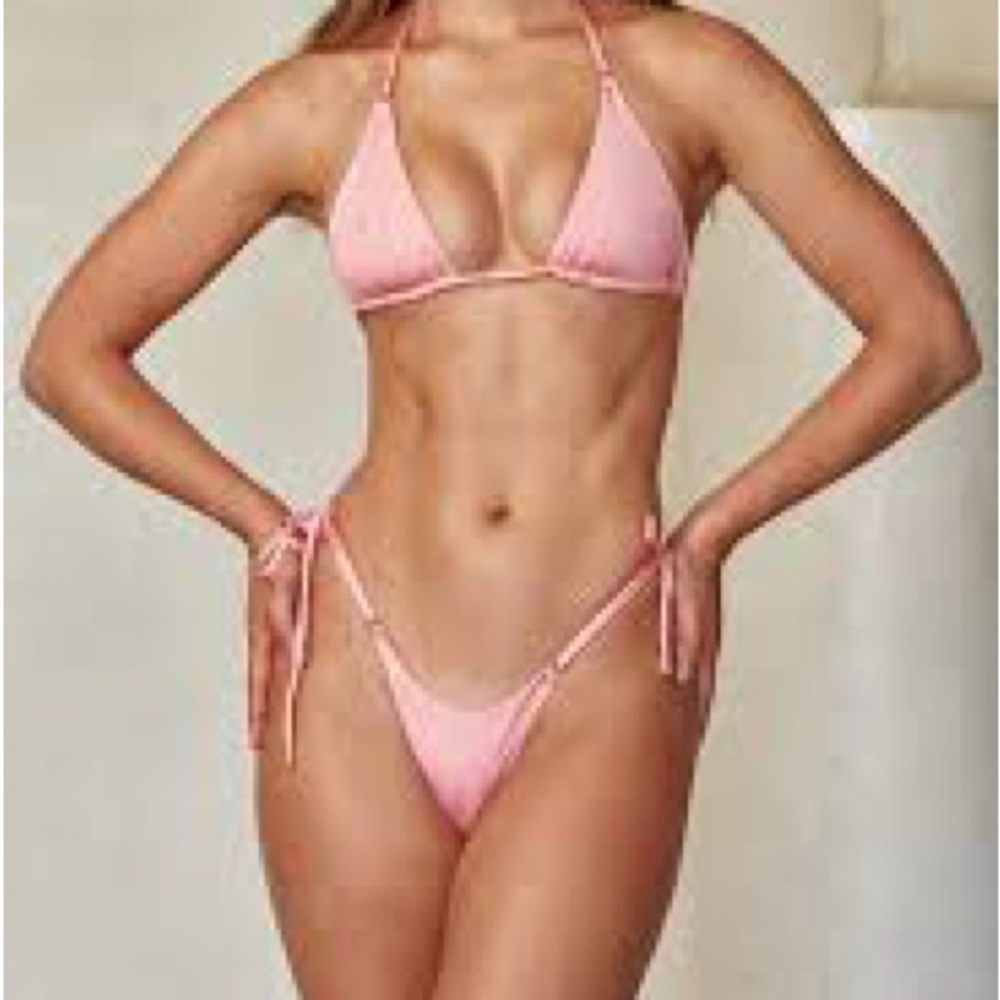 Monday Swimwear Bikini Set